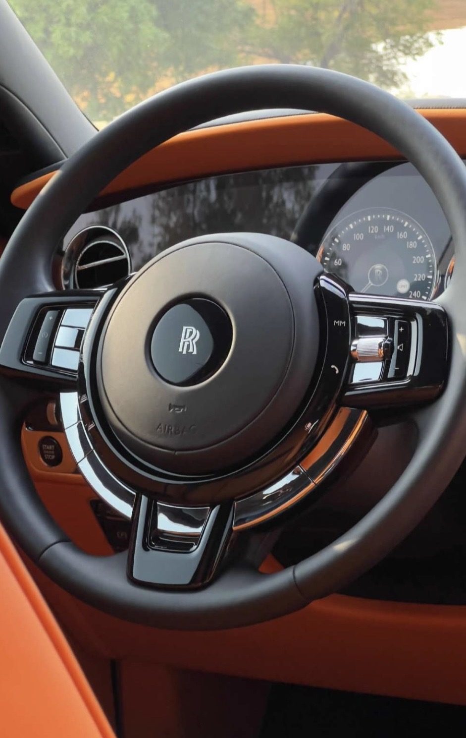 Rolls-Royce Ghost Long — photo 6