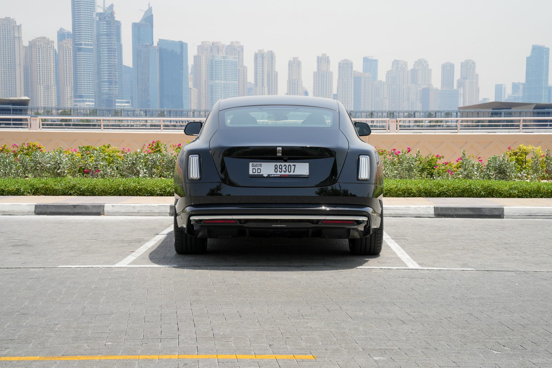 Rolls-Royce Spectre — photo 4